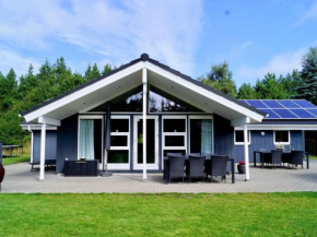 Holiday Home Stillfrieda - 12km from the sea by Interhome